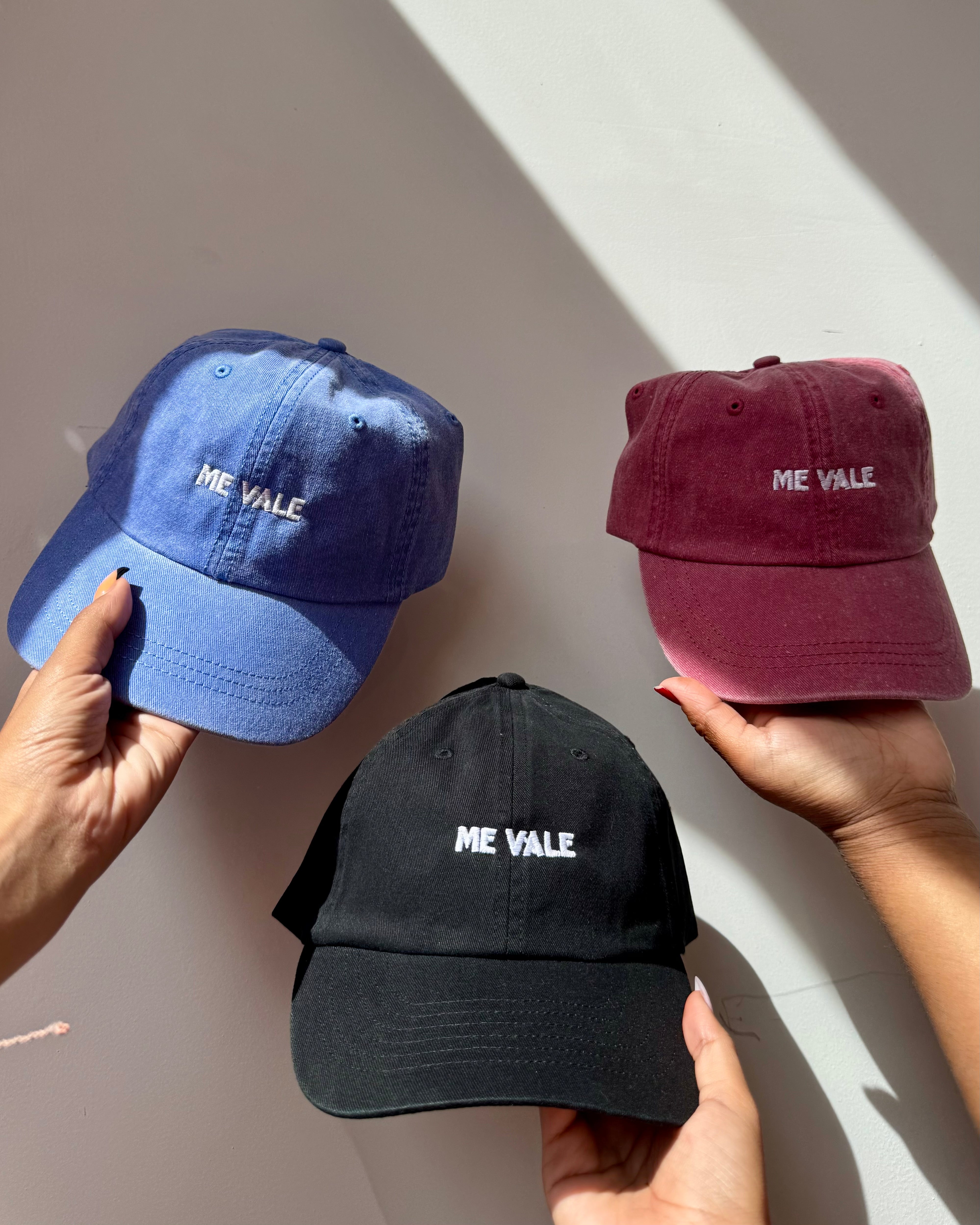 ME VALE Vintage Red Dad Cap