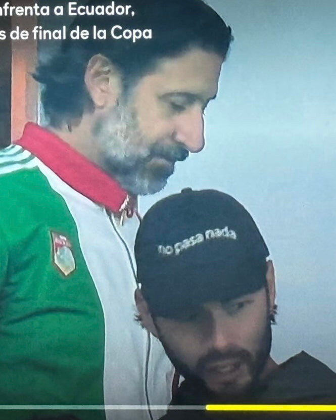 No Pasa Nada Hat
