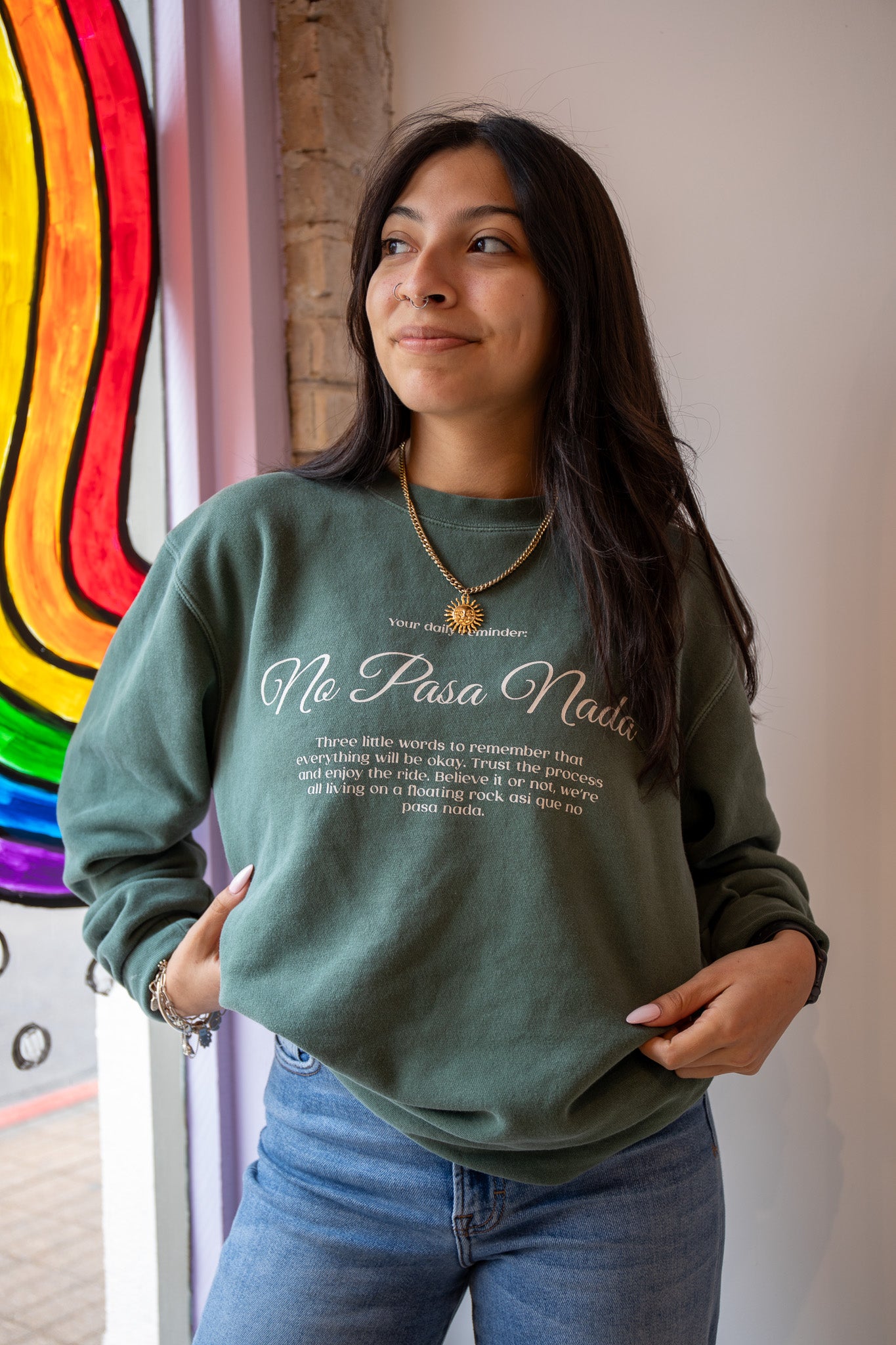 No Pasa Nada Sweatshirt (Vintage Green)