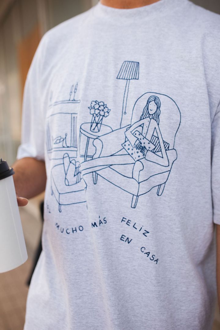 feliz en casa - introvert - ash gray - grey - unisex tee - tee