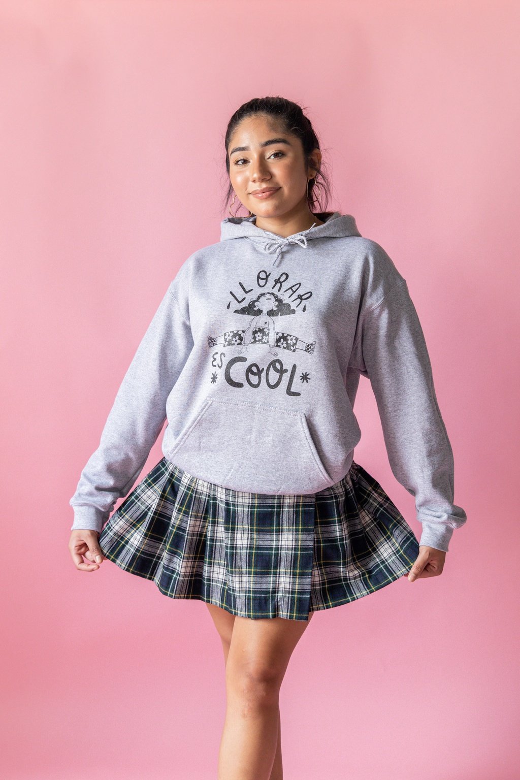 Llorar es cool hoodie - Aurora hoodie - Gray hoodie