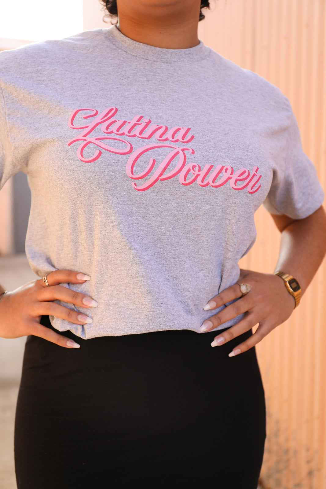 Latina Power Tee (Gray/Pink)