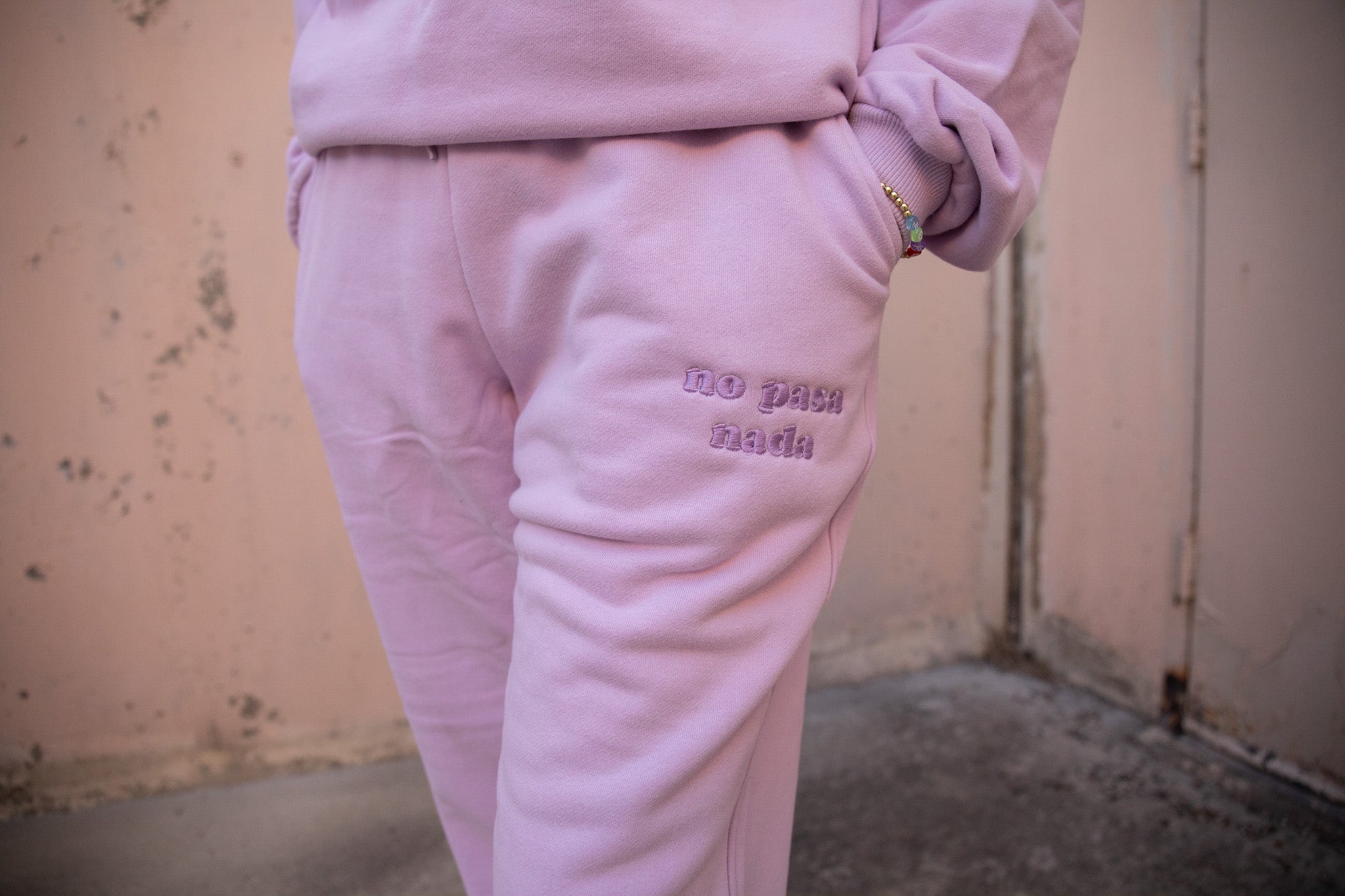 No Pasa Nada Lilac Sweatpants