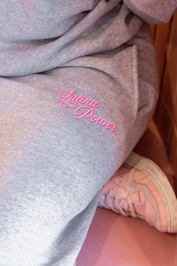 Latina Power Sweatpants (Gray/Pink)