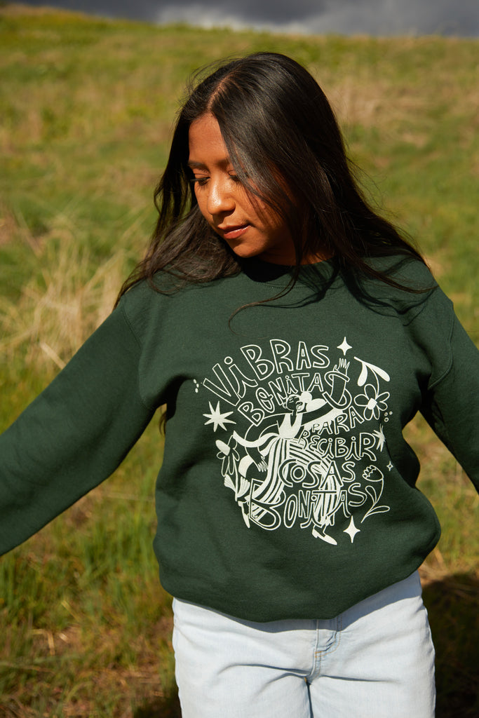 Vibras Bonitas Hunter Green Sweatshirt 